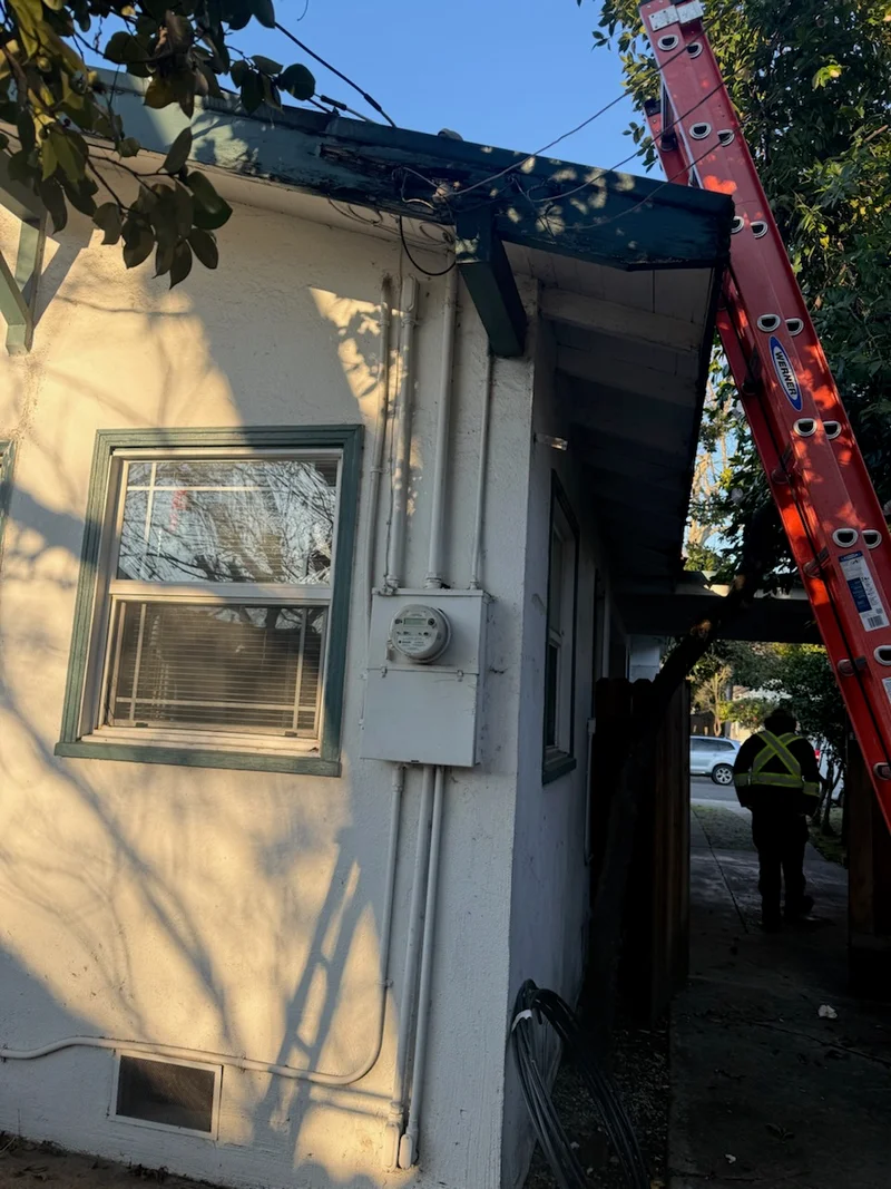 Dangerous outdated Zinsco meter main panel before replacement showing potential fire hazards in Elk Grove home